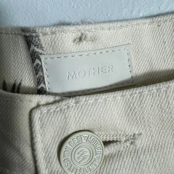 MOTHER The Tomcat Short Roller-Skate Round Up - Picture 5 of 6